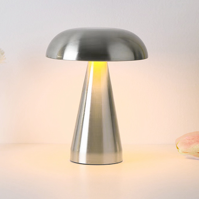 LAMPE DE TABLE CHAMP